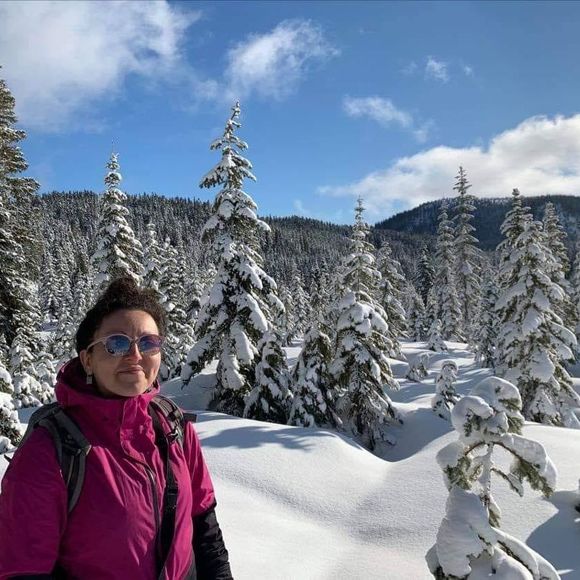 Meet your Posher, Roxan - Picture 1 of 1